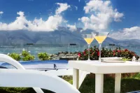 半島泊心·無問山海 | OceanView懸崖観海美宿(大理雙廊洱海) 月亮宮周辺のホテル