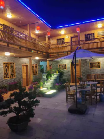 雲水謠暖途客棧