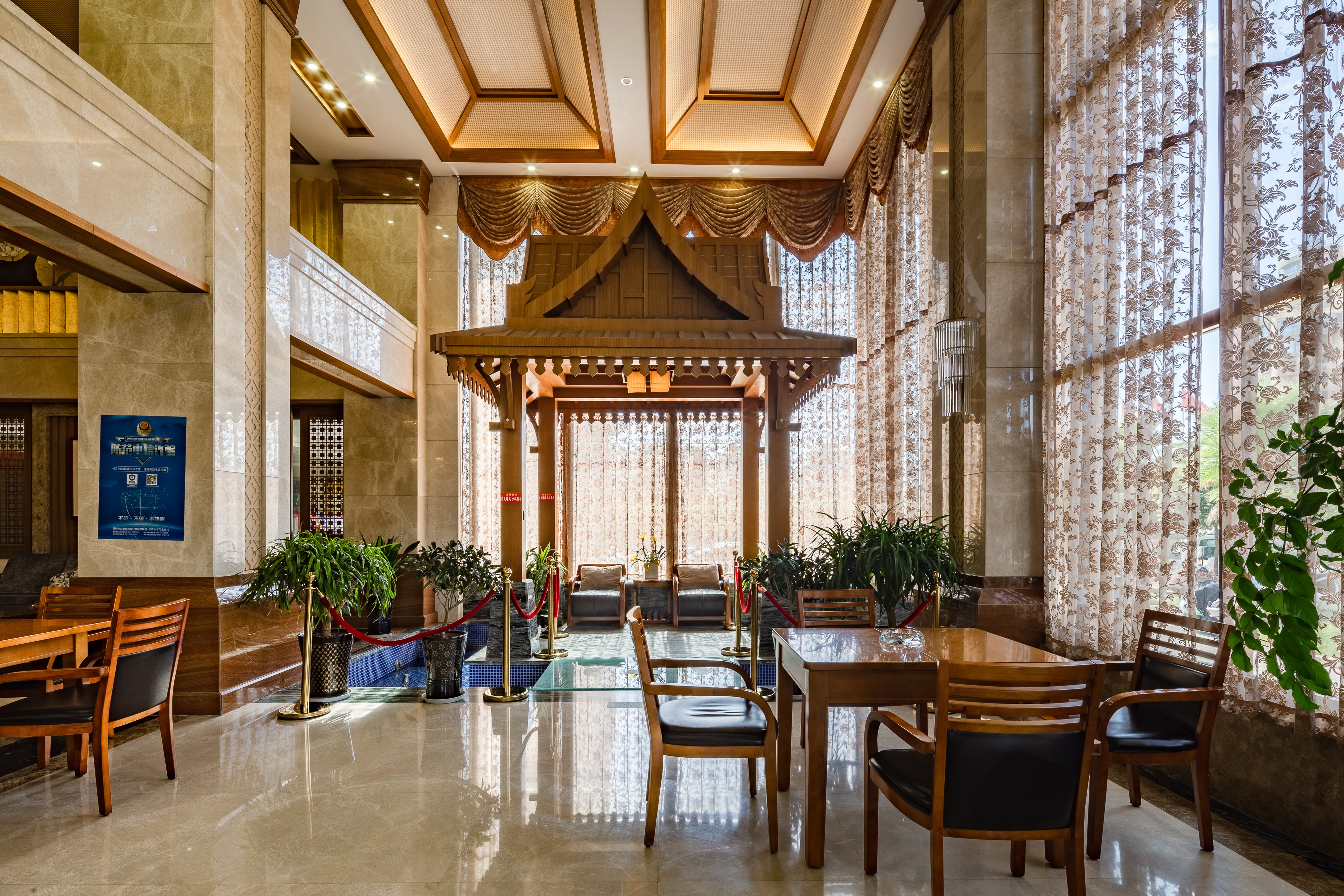 Yunqi Hotel Over view