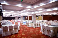 Hongsheng Hotel (Shehong Ziang Cultural Square Branch)