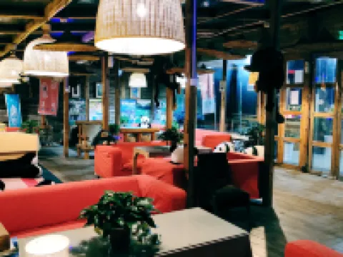 Qinling Apartment Hotels in Foping County