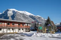 Rocky Mountain Ski Lodge