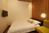 Meego Qingwen Hotel