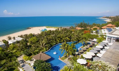 The Cliff Resort & Residences