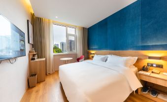 New Beacon Hotel New Yi Hotel (Wuhan Yellow Crane Tower Wuchang Railway Station)