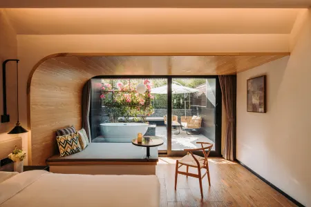 Space Hotel Отели рядом с достопримечательностью «Xiamen Bridge»