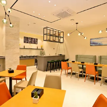 City Comfort Inn Hotel (Kunming South High-Speed Railway Station Seventh Street)