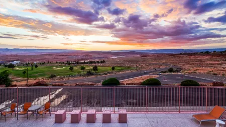 Best Western View of Lake Powell Hotel Отели в г. Пейдж