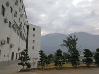Miyi Sunshine Delta Resort Hotels near Zhuanxu Dragon Cave Scenic Area