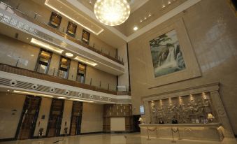 Vienna International Hotel (Mount Emei Crystal Plaza Hotel)