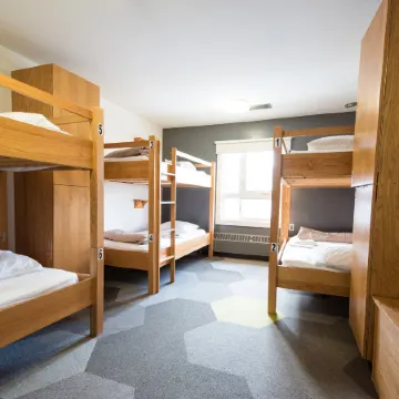 HI Calgary City Centre - Hostel
