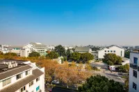 蘇州三元賓館（觀前街三元坊地鐵站店） 澹台湖-濱水廣場附近的飯店