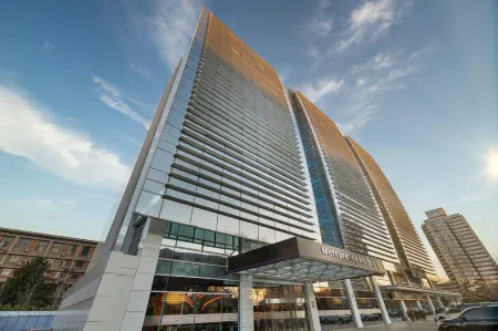 Mercure Hotel Отели рядом с достопримечательностью «The Graduate School， University of Science and Technology Beijing»