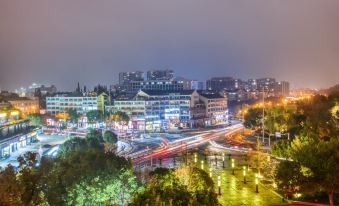 Shun Feng Hotel