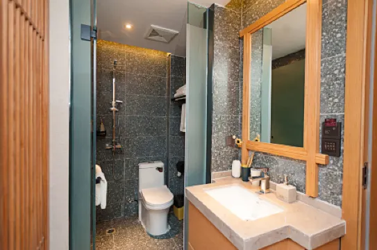 Wonderful Sason Hotel(Longchang City Government)