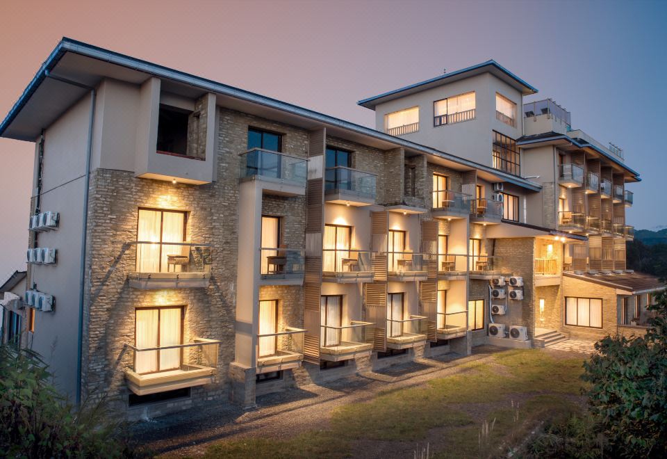 3. 사랑콧 마운틴 ..