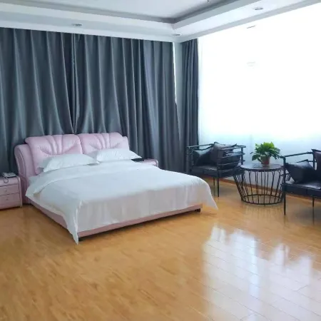 Baiyue Hualong Hotel
