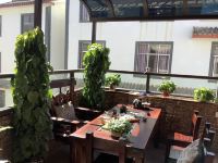 禄丰忆梦居酒店 - 花园