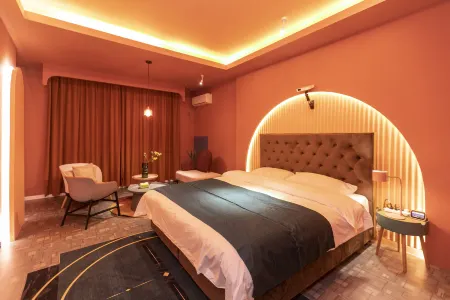 Pangker Hotel Отели рядом с достопримечательностью «Department of Physical Education， Inner Mongolia Agricultural University»