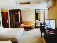 奇点酒店公寓(上海外滩店) - 家庭亲子双床房