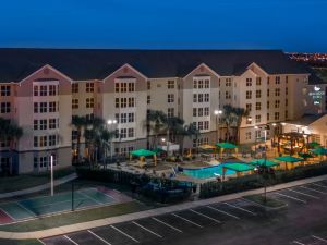 Homewood Suites by Hilton Orlando - Nearest to Universal Studios