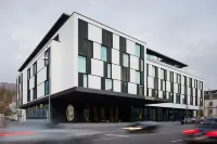 Roomers Baden-Baden, Autograph Collection