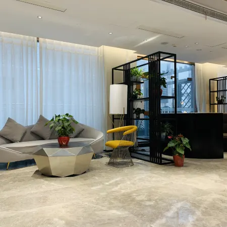 Jianguo Hidden Hotel(Yangzhou Thin West Lake)