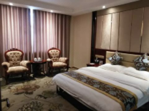 巴楚阳光大酒店