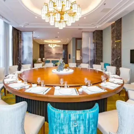 Hongrui Jianguo Hotel