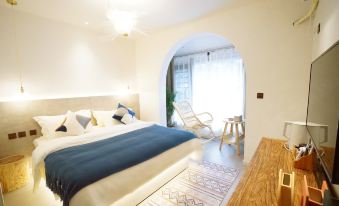 FengHuang YiYe Boutique B&B