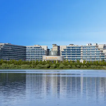 Four Seasons Yony Hotel