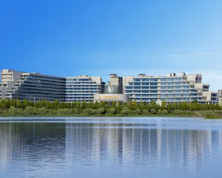 Four Seasons Yony Hotel Hotels in Qingyang