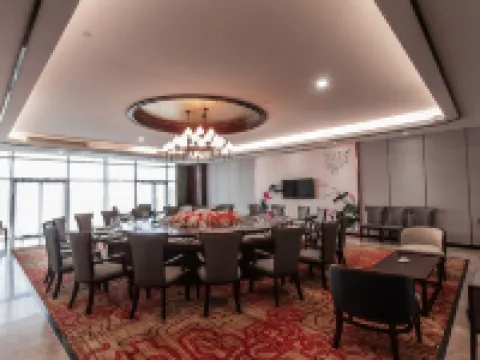 Four Seasons Yony Hotel Hotels in Qingyang