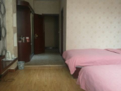 疏勒君信宾馆 - 标准双床房