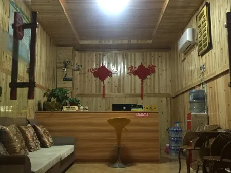 Congjiang Xinru Hotel Отели рядом с достопримечательностью «Чжан Ли Сун»