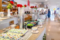 Tui Blue Makarska - Adults Only - Breakfast