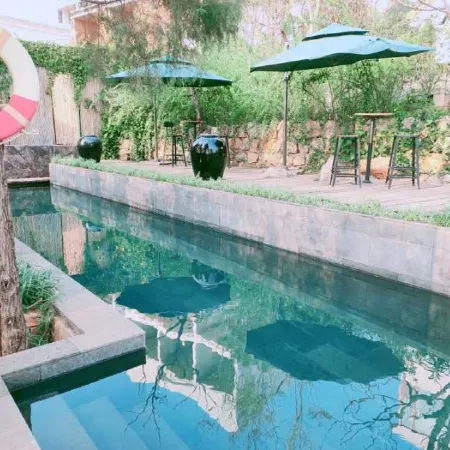 Fuxian Lake Tongchenyuan Lakeview Hot Spring Homestay
