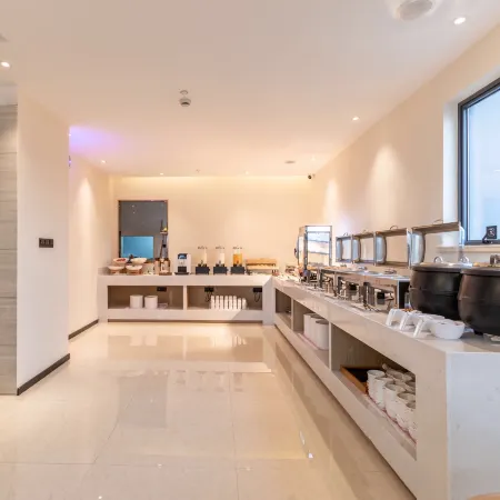 City Comfort Inn Hotel (quanzhoupuxiwandafengzeguangchang)