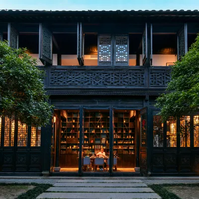 Blossom Hill Hotels & Resorts · Qiushuli Hotels near Liu's Former Home