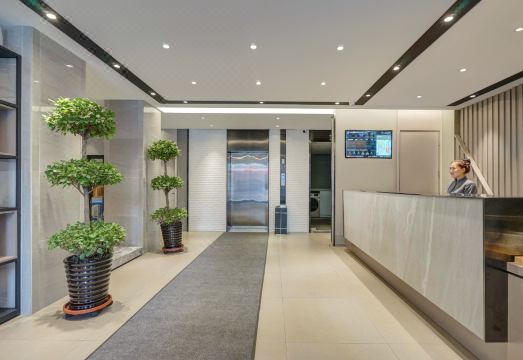 이프 비즈니스 호텔 객실 내부 이미지