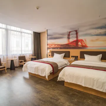 Shankee Hotel (Yunfu Luoding Municipal Government) Отели рядом с достопримечательностью «Luoding Museum»