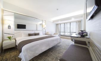 Regal Oriental Hotel