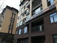 Xiangzhi Hostel