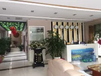 洱源九台源通飯店 - 2 星級