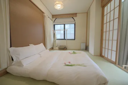Tusu Zhenxuan·Stay Hotel (Shanghai Xintiandi Tianzifang Branch)