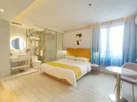 Designer Concept Hotel (Guiping Passenger Transport Center)