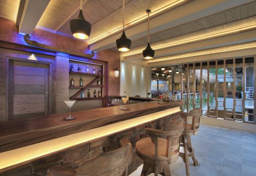 2. 더 우다야 리조..