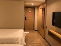 俊豪宾馆(广州滘口地铁站店) - 舒适双床房