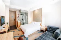 蘭州虹雲ホテル（東方紅広場鉄道駅） のホテル