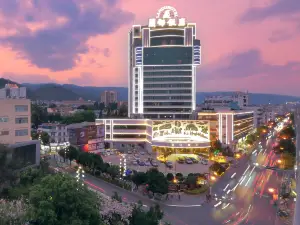 Landu Hotel